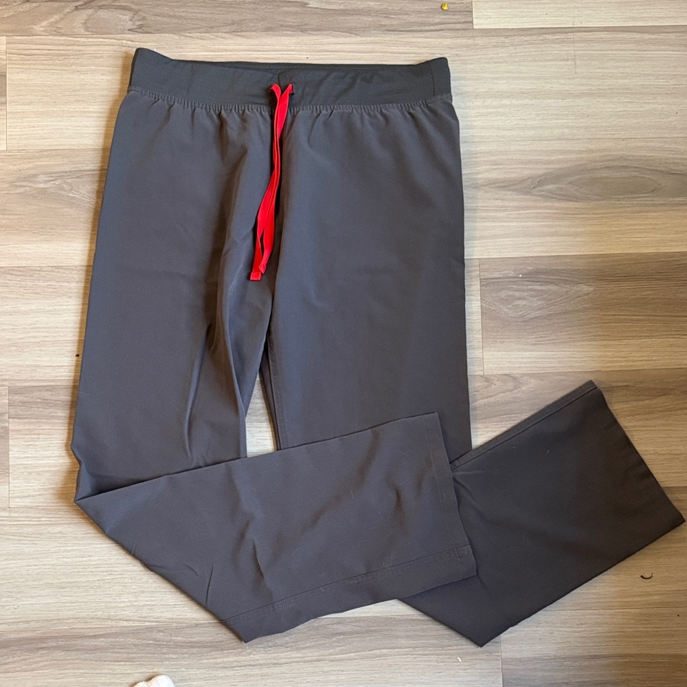 Figs women’s Livingston Charcoal Joggers with Red Drawstring